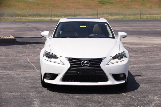 Used 2014 Lexus IS 350 w/ Navigation Package RWD image 4