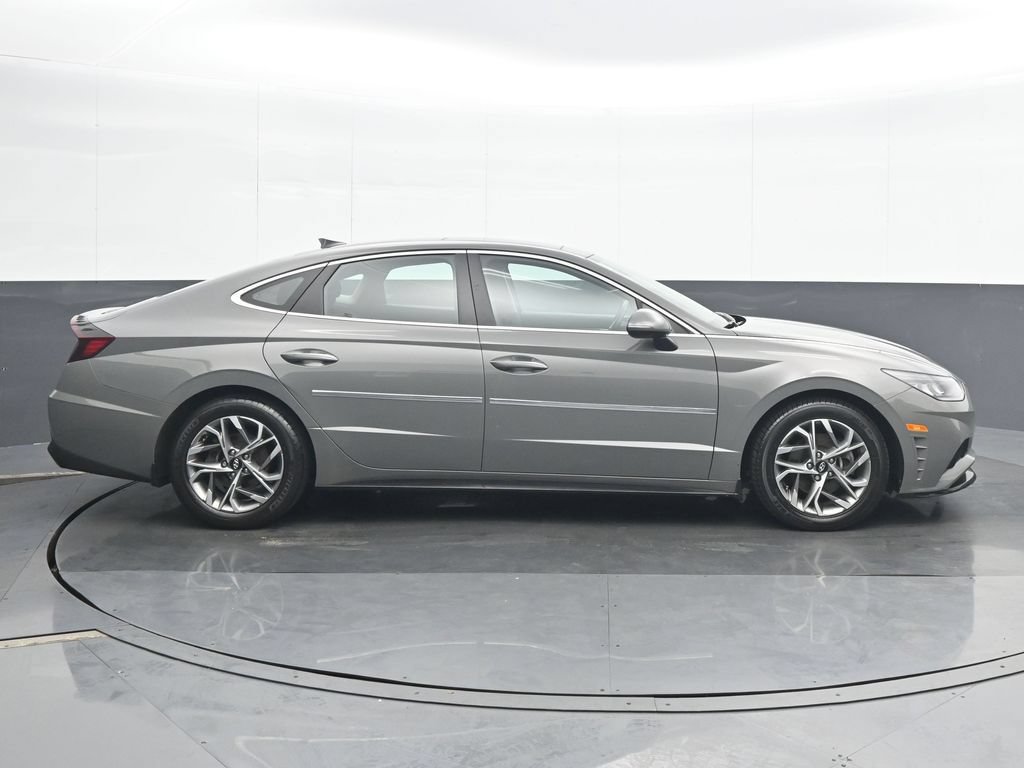 Used 2022 Hyundai Sonata SEL w/ Convenience Package FWD image 7