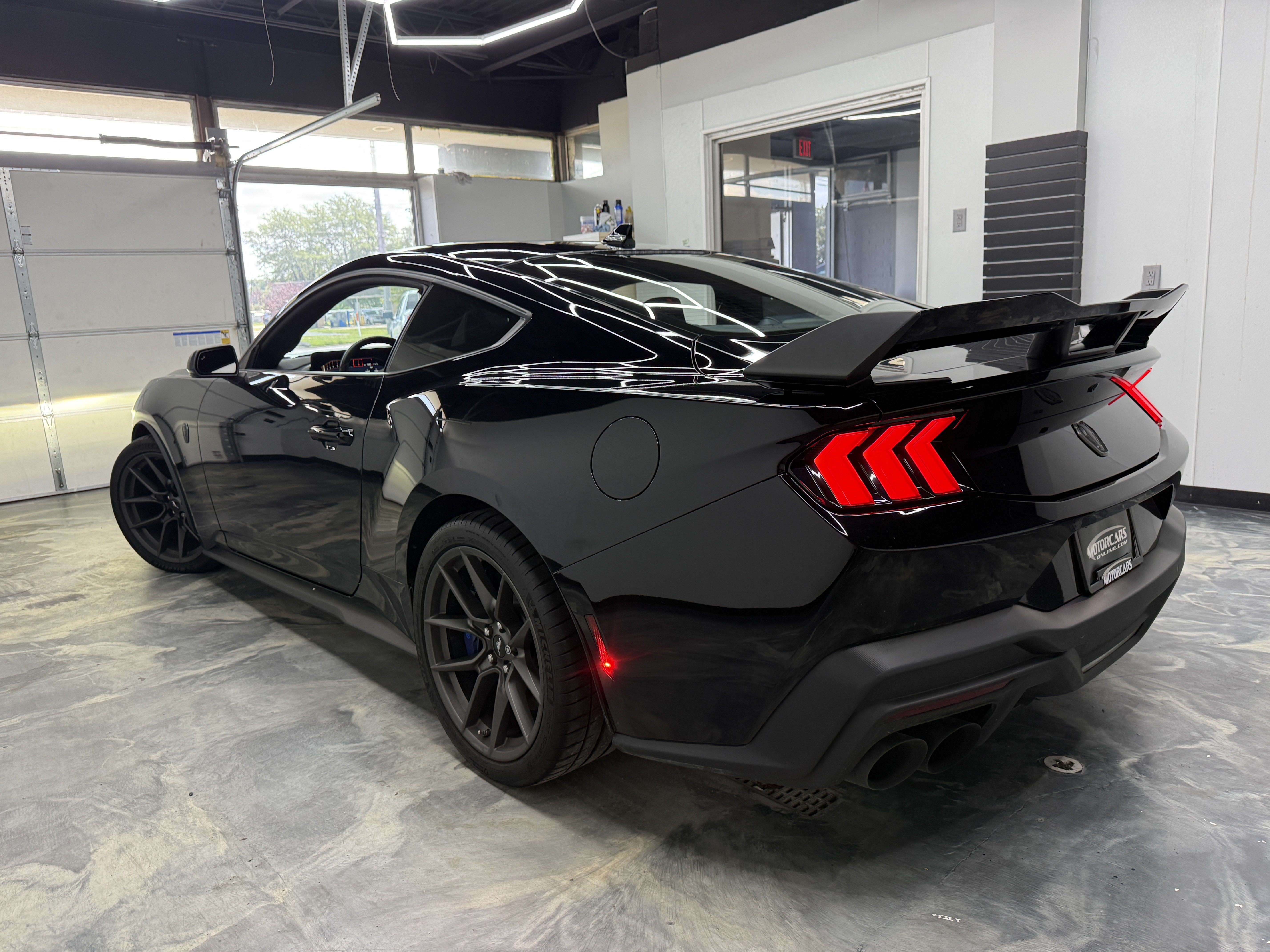 Used 2024 Ford Mustang Dark Horse w/ Dark Horse Handlin Package RWD image 3
