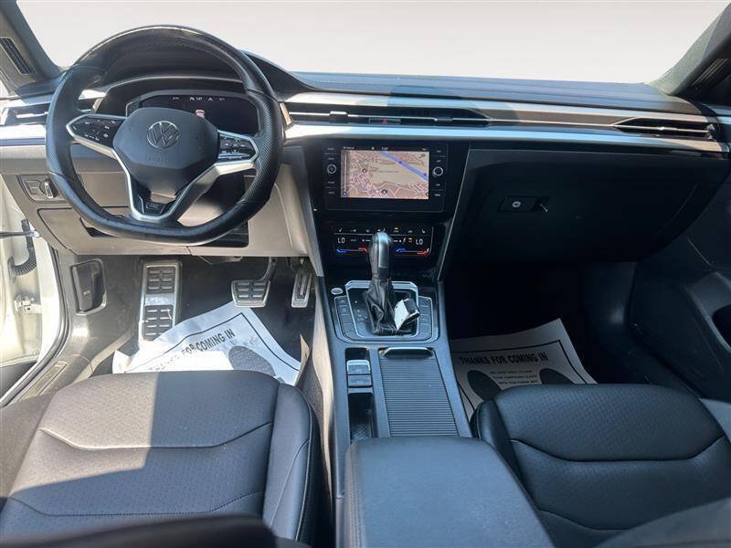 Used 2022 Volkswagen Arteon SE FWD image 10