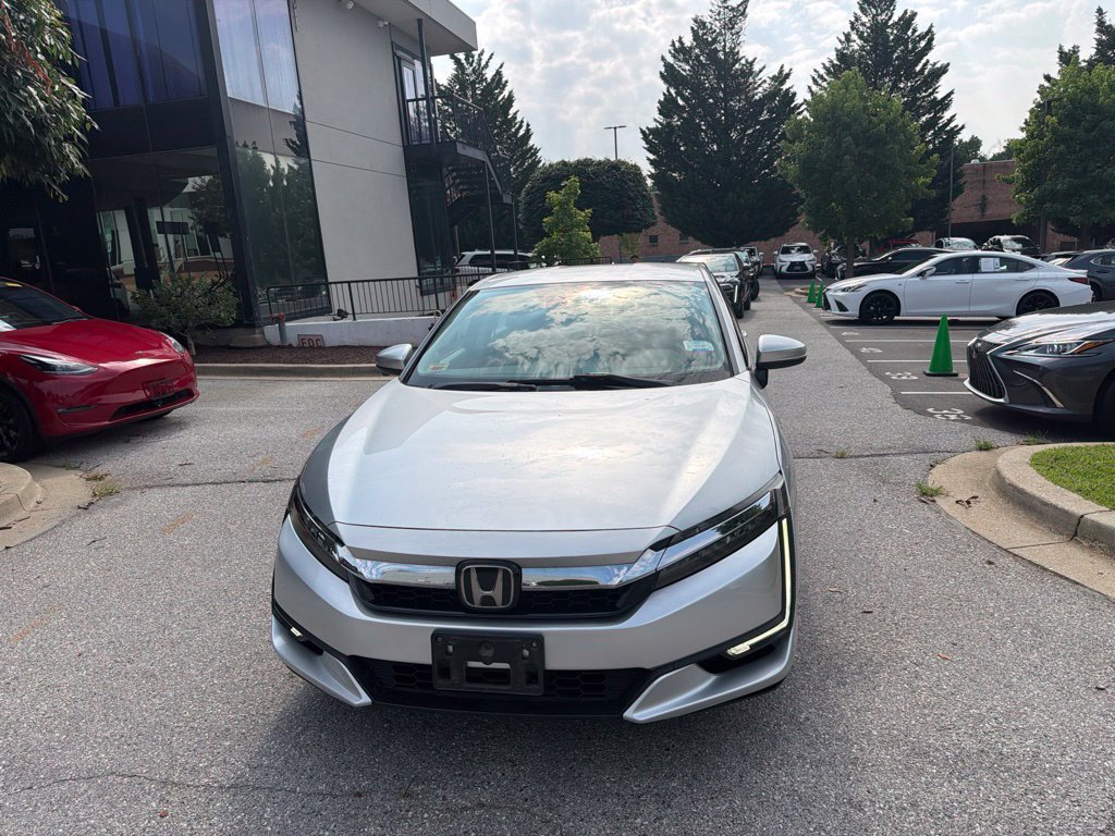 Used 2018 Honda Clarity Touring image 3