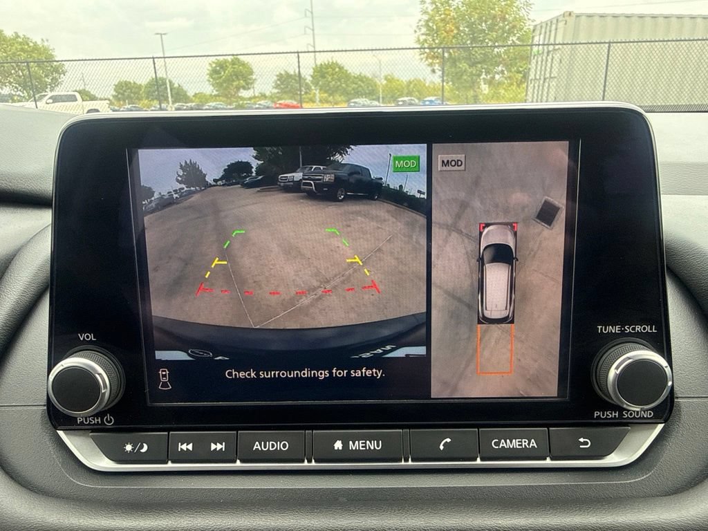 Certified 2025 Nissan Rogue SV AWD/4WD image 30