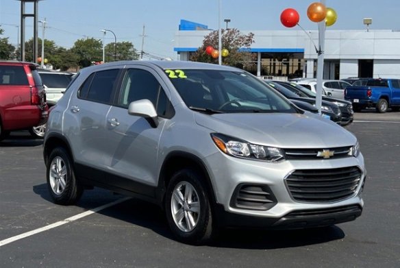 Used 2022 Chevrolet Trax LS w/ Tint and Cruise Package