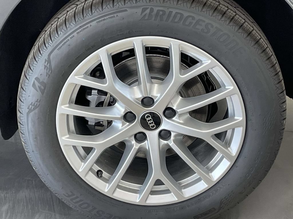 New 2026 Audi Q3 quattro 2.0T AWD/4WD image 12