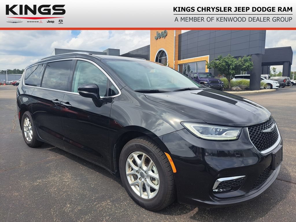 Used 2021 Chrysler Pacifica Touring-L
