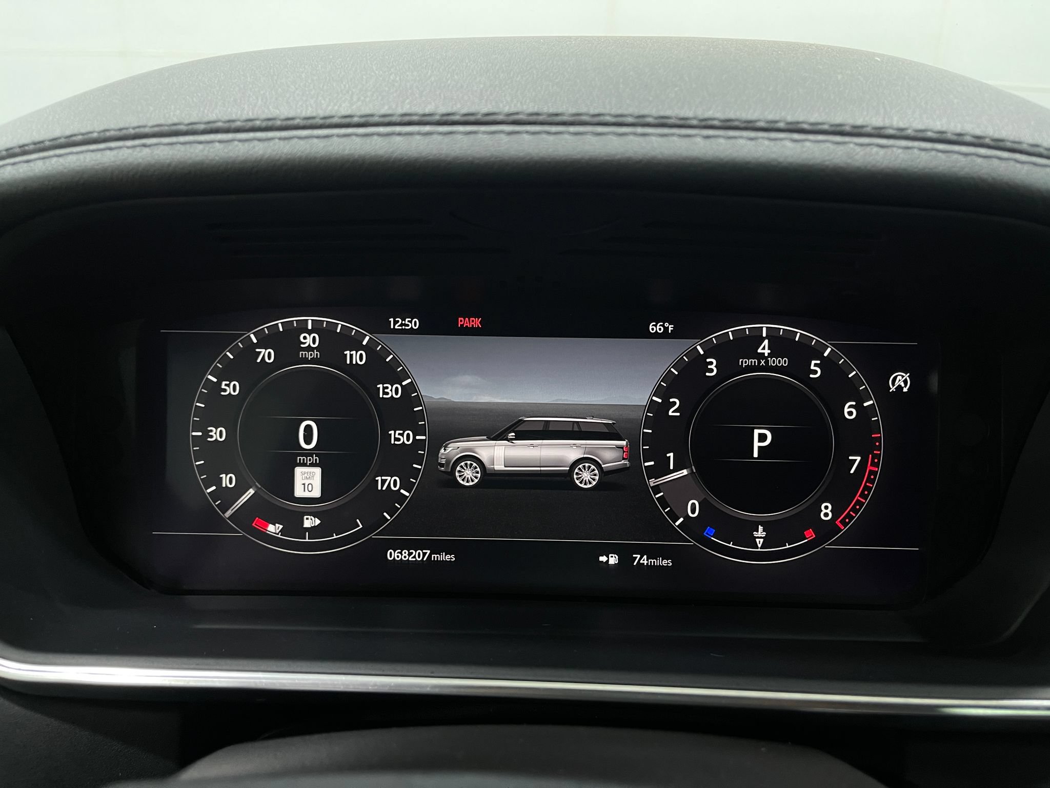 Used 2019 Land Rover Range Rover Supercharged AWD/4WD image 23