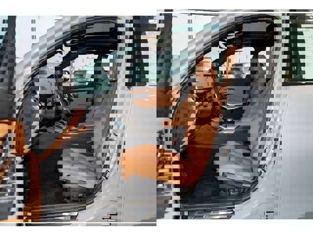 New 2026 BMW 330i xDrive Sedan w/ M Sport Package image 58