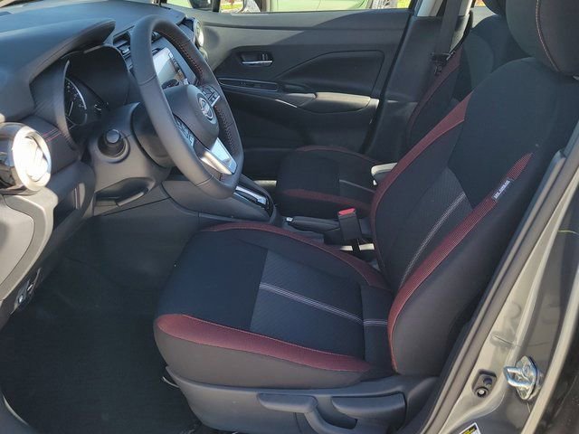 New 2025 Nissan Versa SR w/ Trunk Package image 6