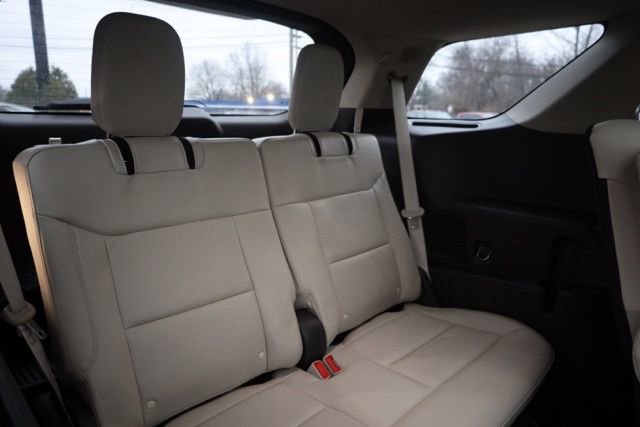 Used 2022 Ford Explorer Platinum w/ Equipment Group 601A image 37