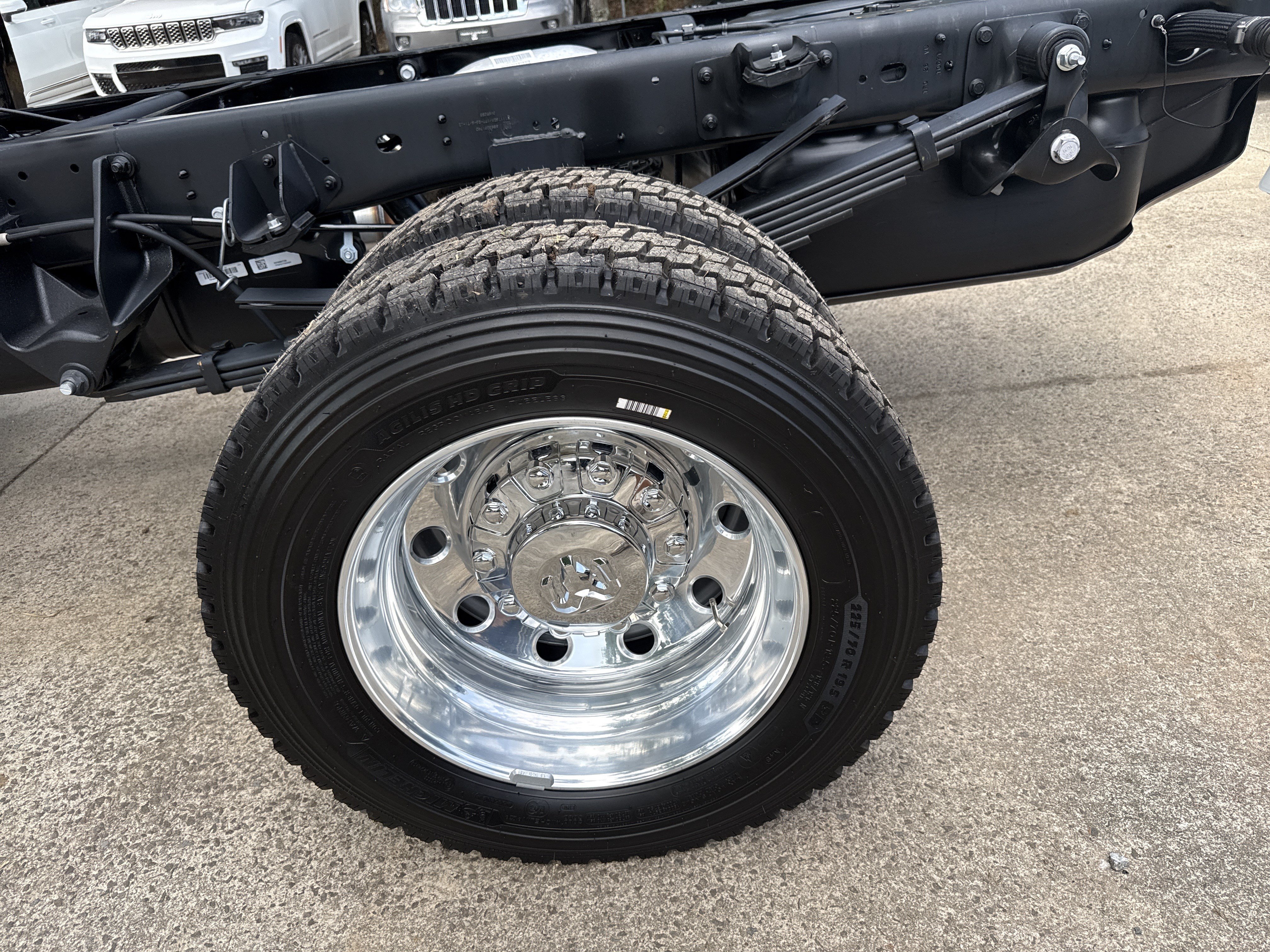 New 2026 RAM 5500 4x4 Crew Cab w/ Laramie Trim Package image 20