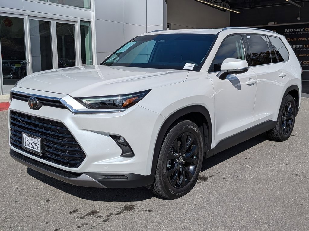Used 2025 Toyota Grand Highlander AWD