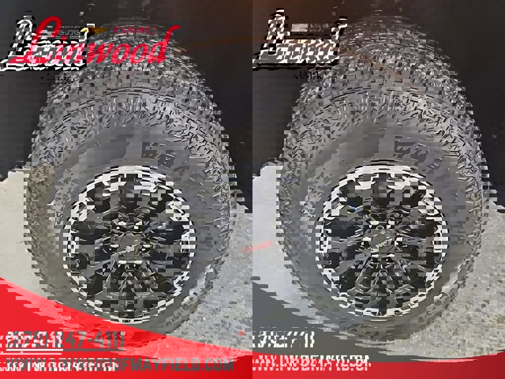 New 2026 GMC Canyon AT4 w/ AT4 Premium Package image 8