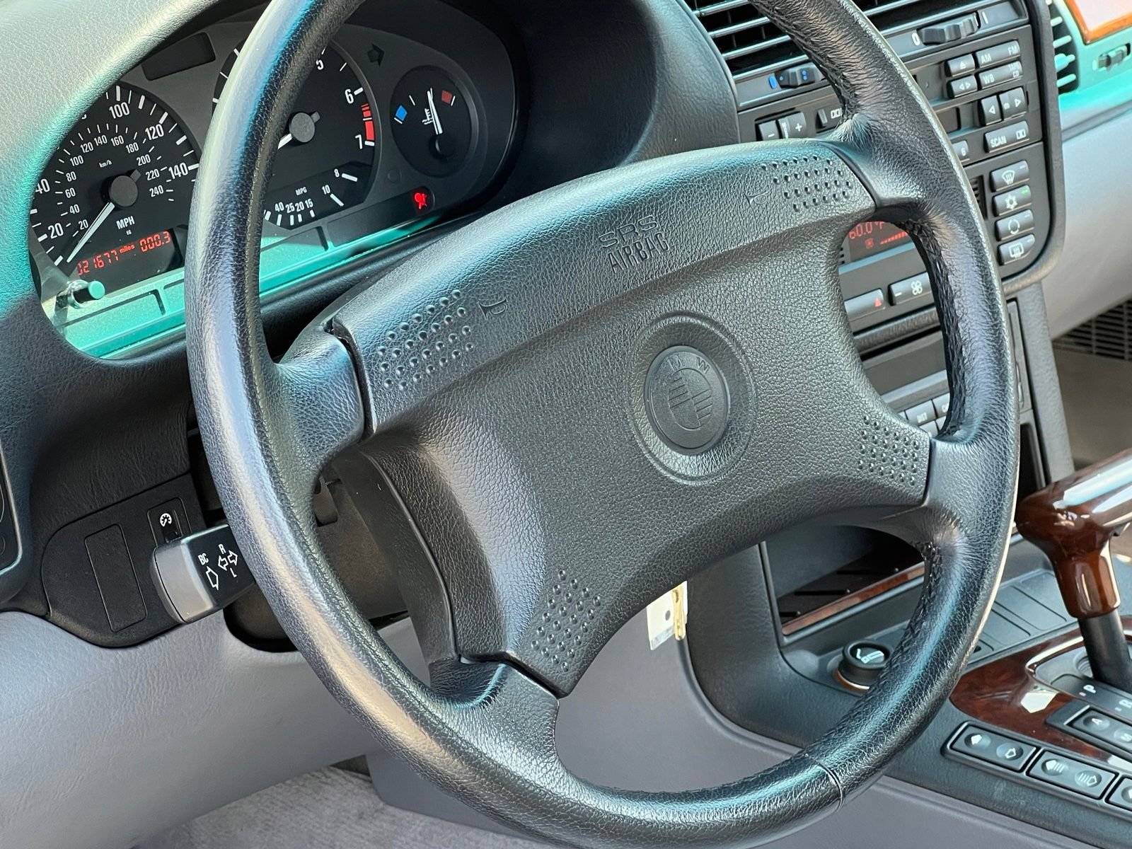 Used 1996 BMW 328i Convertible RWD image 31