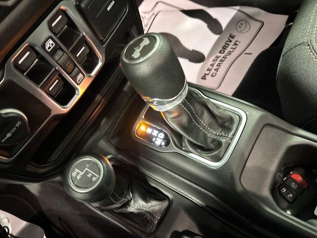 Used 2024 Jeep Wrangler Unlimited Sport AWD/4WD image 20