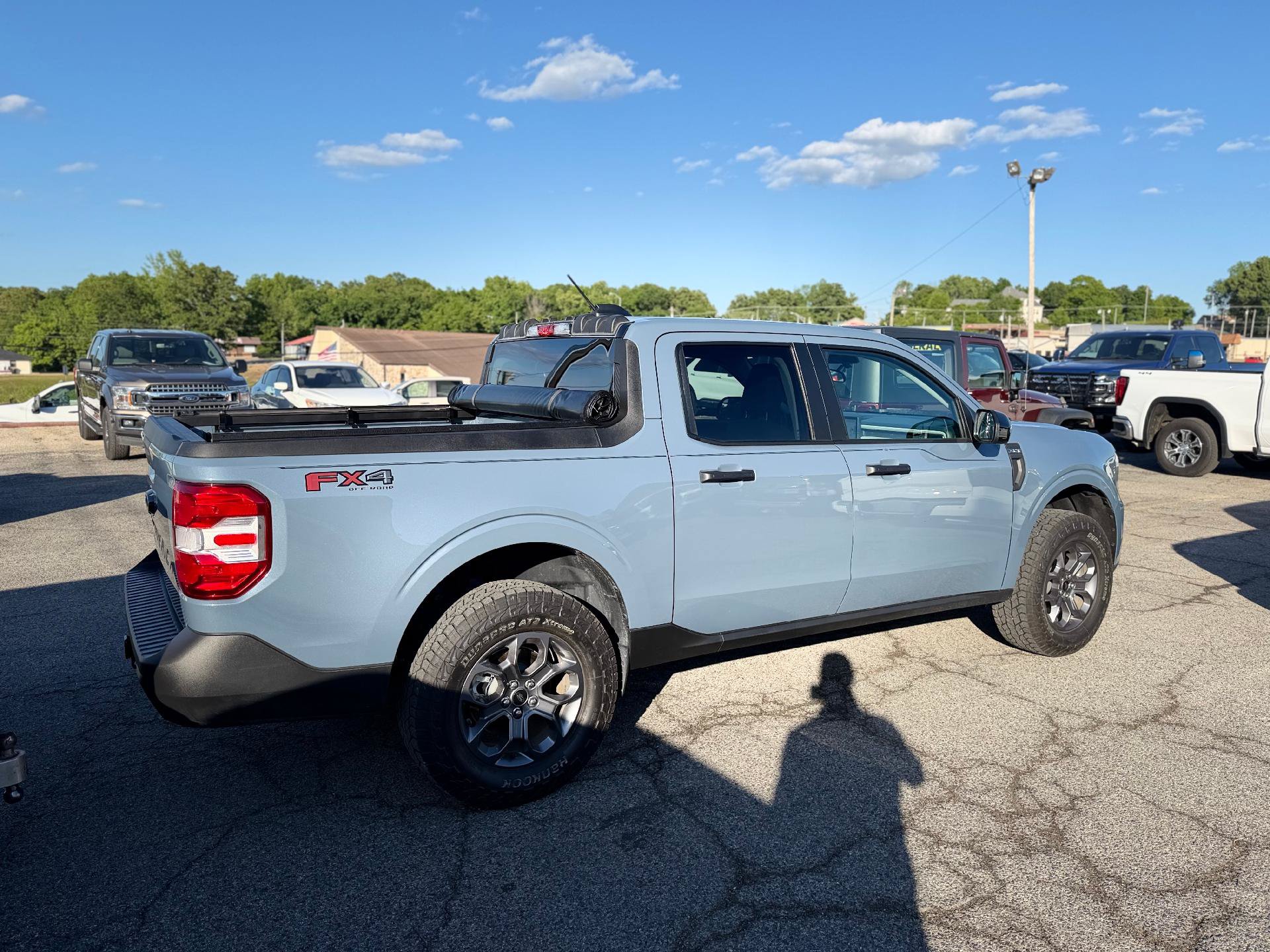 Used 2025 Ford Maverick XLT w/ XLT Luxury Package AWD/4WD image 3