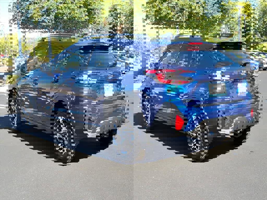 Certified 2025 Subaru Crosstrek 2.0i Premium w/ Convenience Package #2 image 4