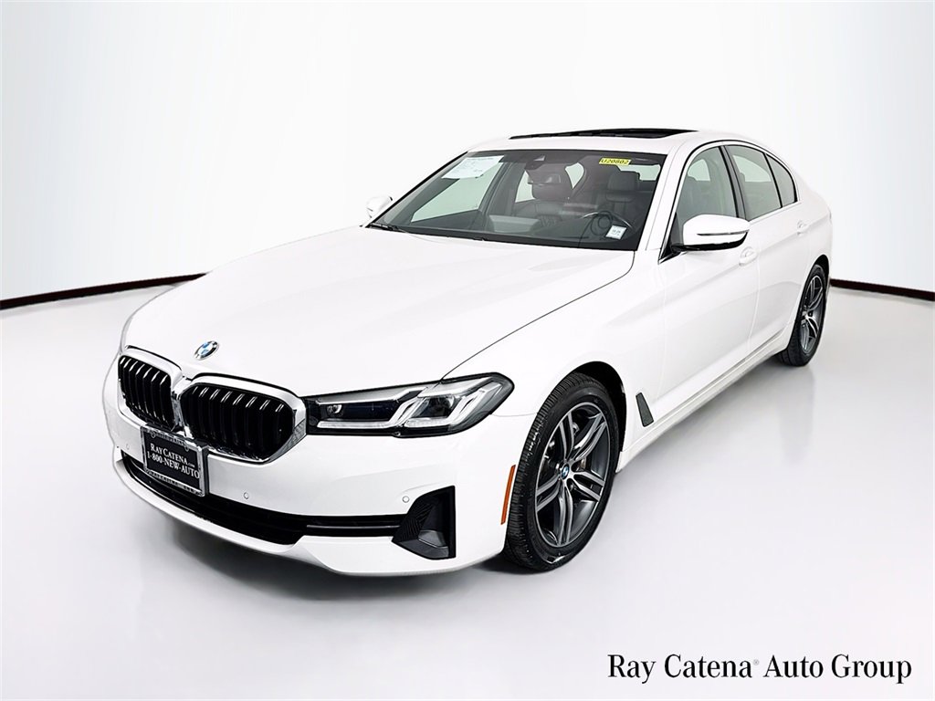 Certified 2022 BMW 530i xDrive w/ Premium Package image 3