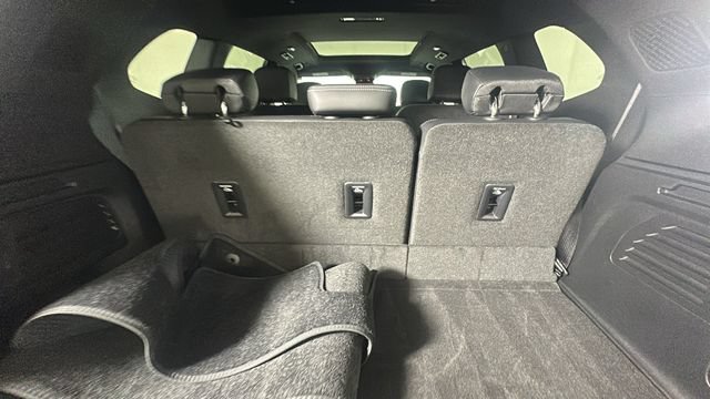 Used 2025 Buick Enclave Avenir w/ Trailering Package, 5000 lbs. FWD image 30