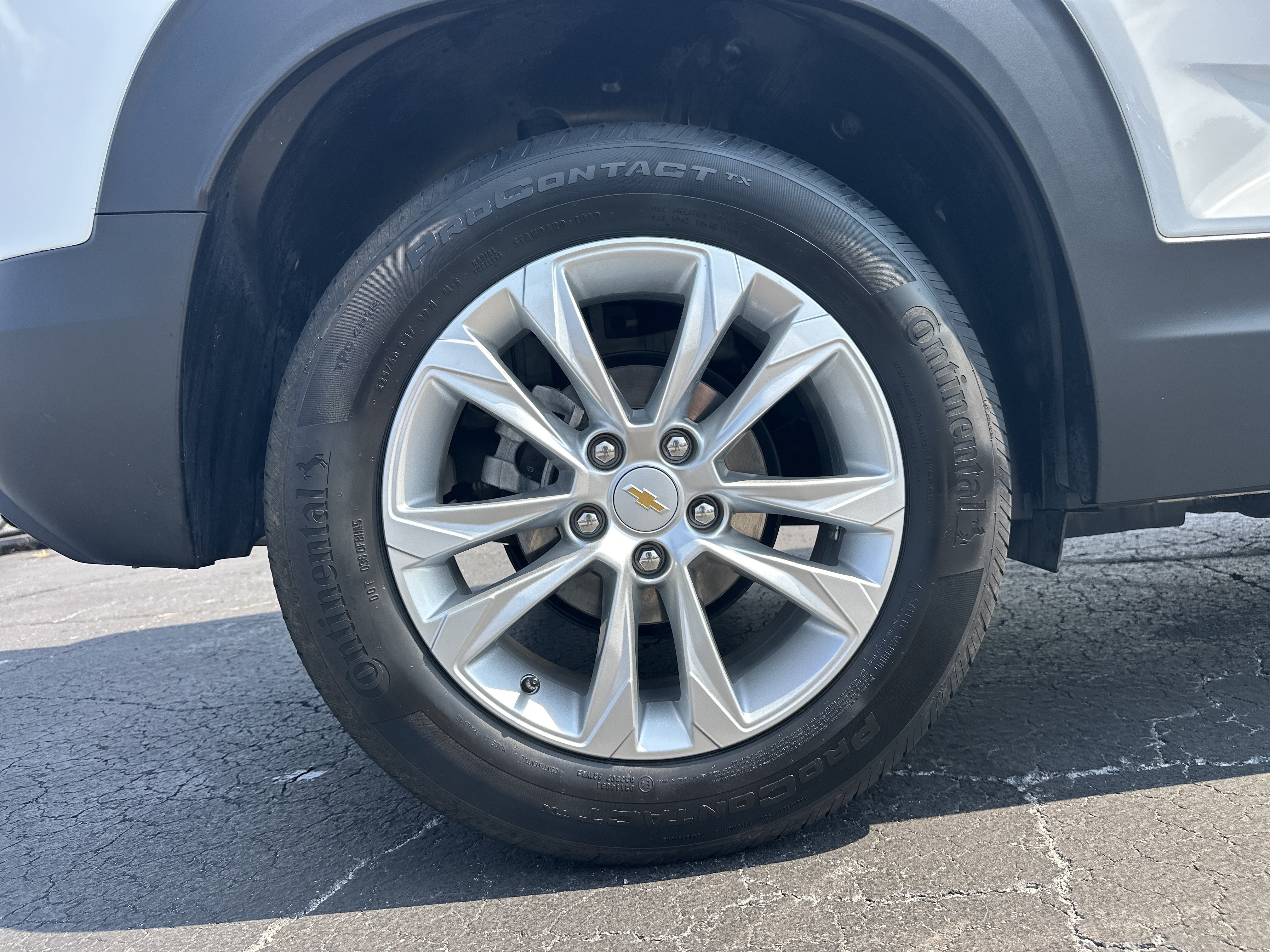 Used 2023 Chevrolet TrailBlazer LS FWD image 18