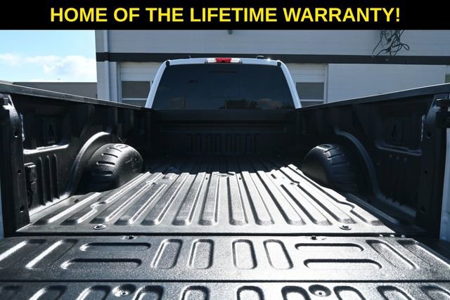 Used 2022 Ford F350 Platinum w/ FX4 Off-Road Package AWD/4WD image 86