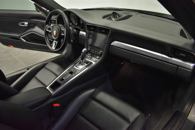 Used 2018 Porsche 911 Carrera RWD image 15