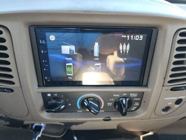 Used 2000 Ford F150 XLT image 8