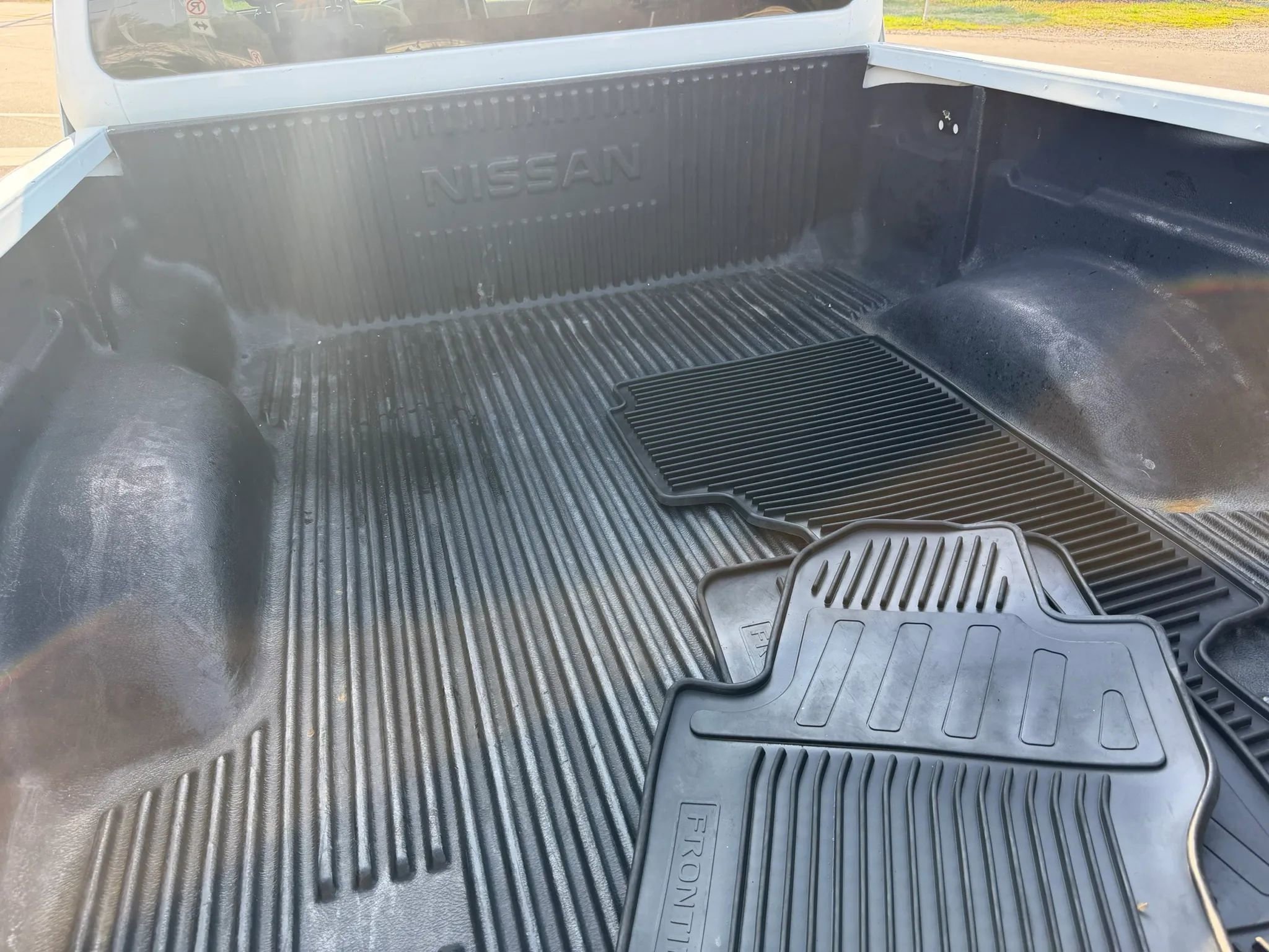 Used 2017 Nissan Frontier S image 26