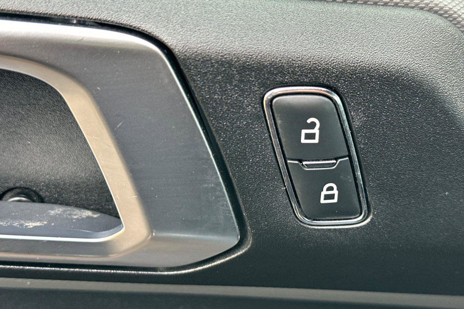 Used 2021 Ford Bronco Big Bend image 11