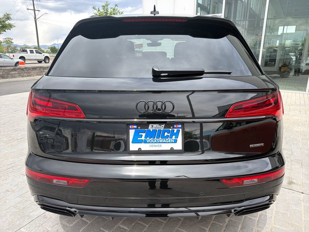 Used 2024 Audi Q5 e Prestige w/ Prestige Package AWD/4WD image 4