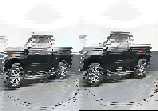 New 2026 Chevrolet Silverado 1500 LTZ w/ LTZ Premium Package image 11
