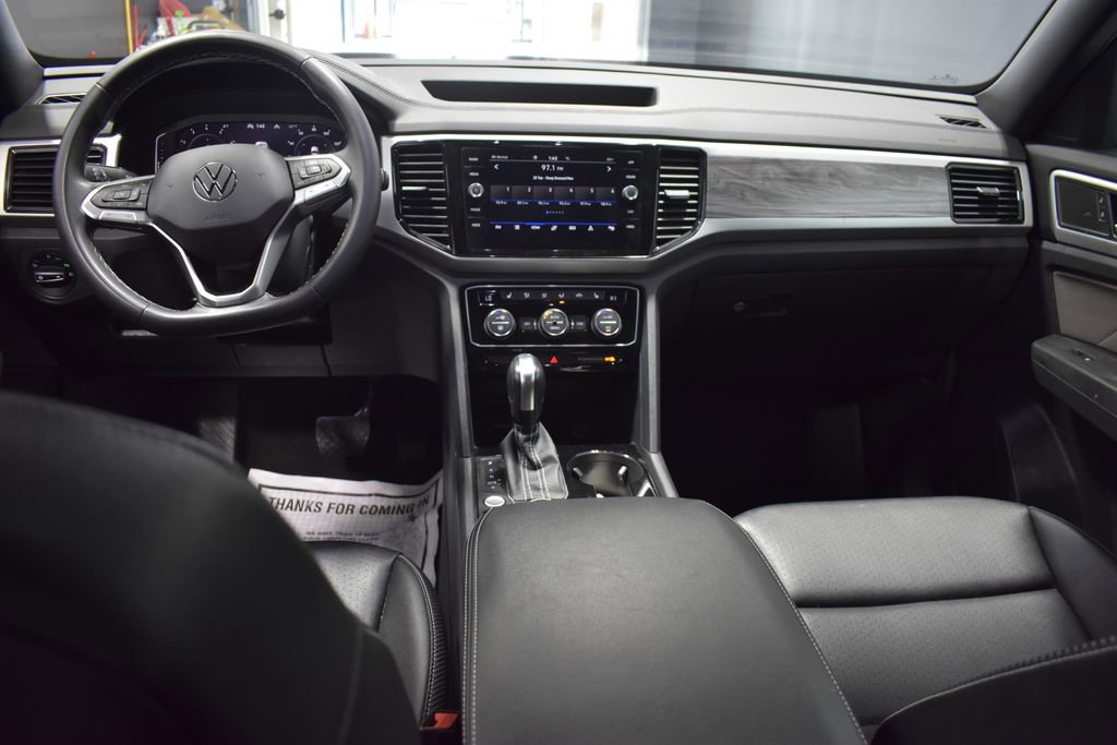 Used 2023 Volkswagen Atlas Cross Sport SE image 13
