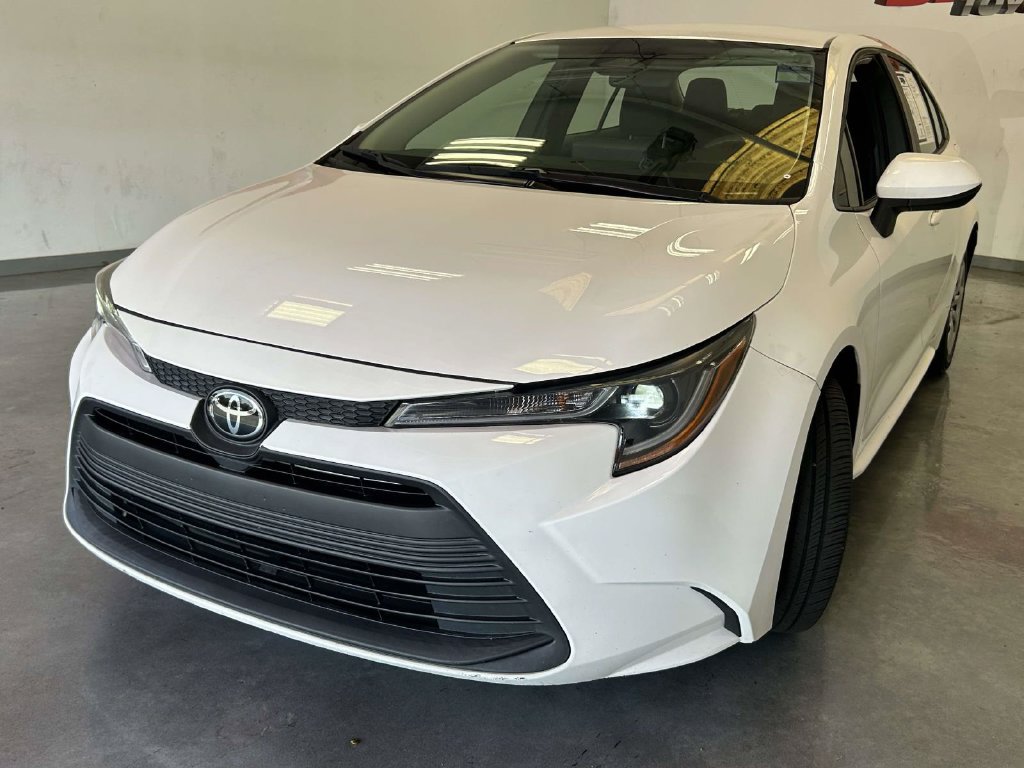 Certified 2023 Toyota Corolla LE FWD image 7