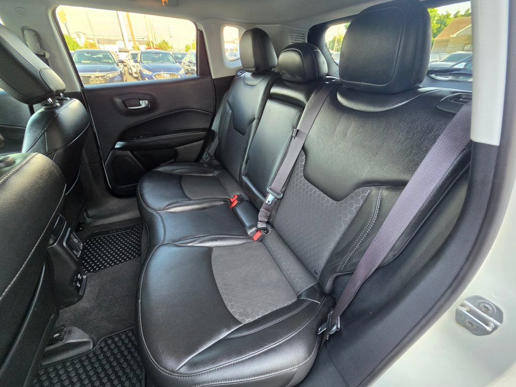Used 2021 Jeep Compass Latitude AWD/4WD image 5