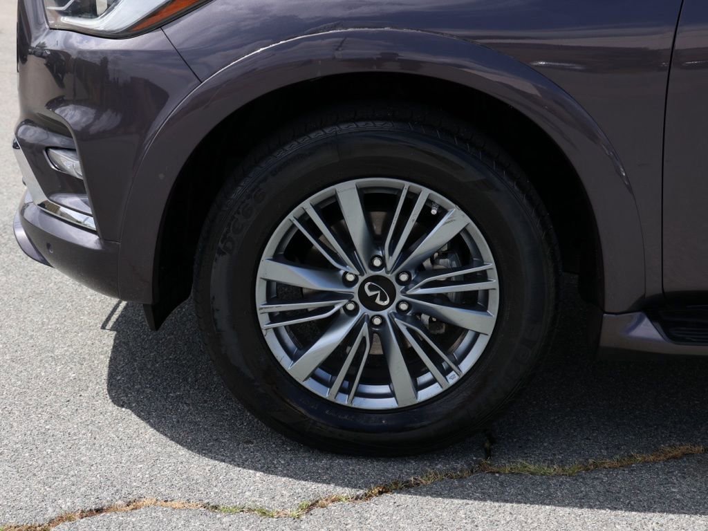 Used 2024 INFINITI QX80 Luxe image 11