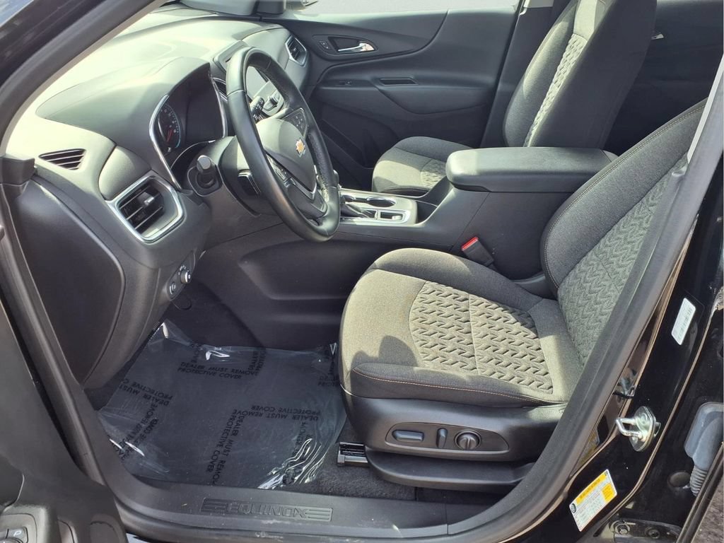 Used 2024 Chevrolet Equinox LT AWD/4WD image 21