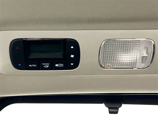 Used 2016 Honda Odyssey Touring Elite image 26