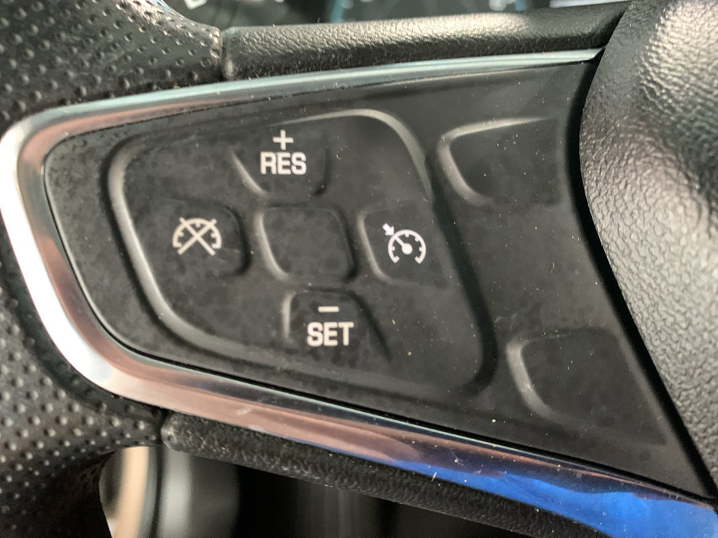 Used 2019 Chevrolet Malibu LT FWD image 18
