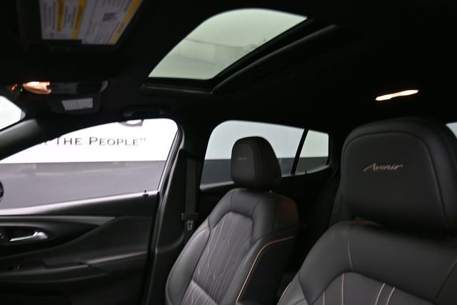 Used 2025 Buick Envista Avenir FWD image 17