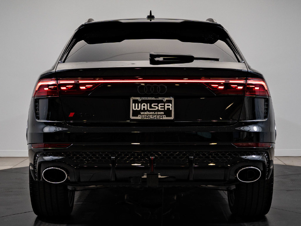 Used 2025 Audi RS Q8 performance AWD/4WD image 7