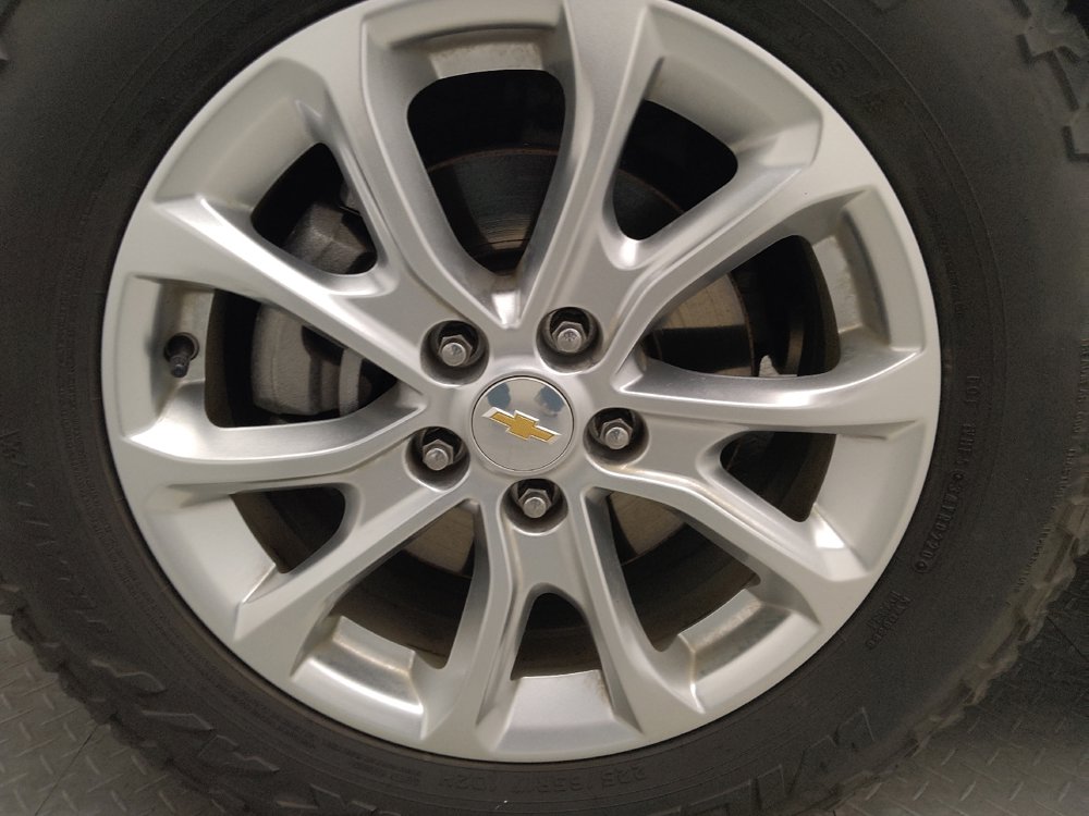 Used 2018 Chevrolet Equinox LS FWD image 31