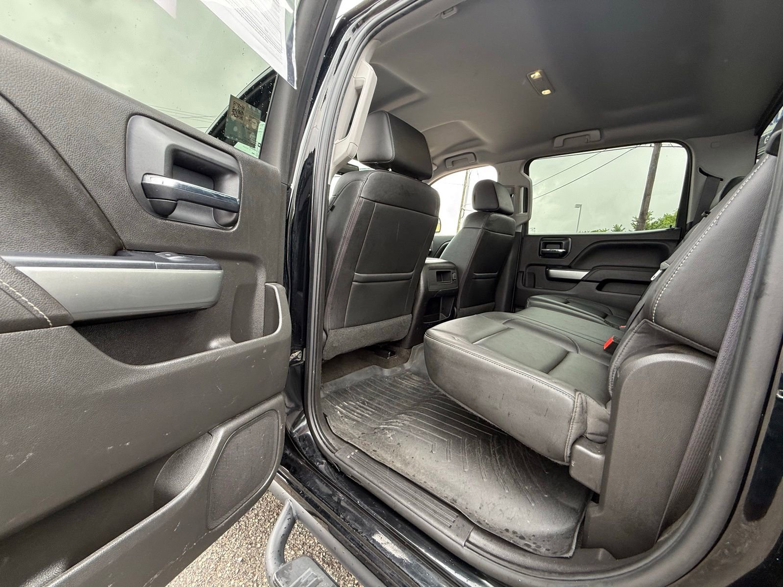Used 2017 Chevrolet Silverado 1500 LTZ Z71 w/ Realtree Edition AWD/4WD image 29