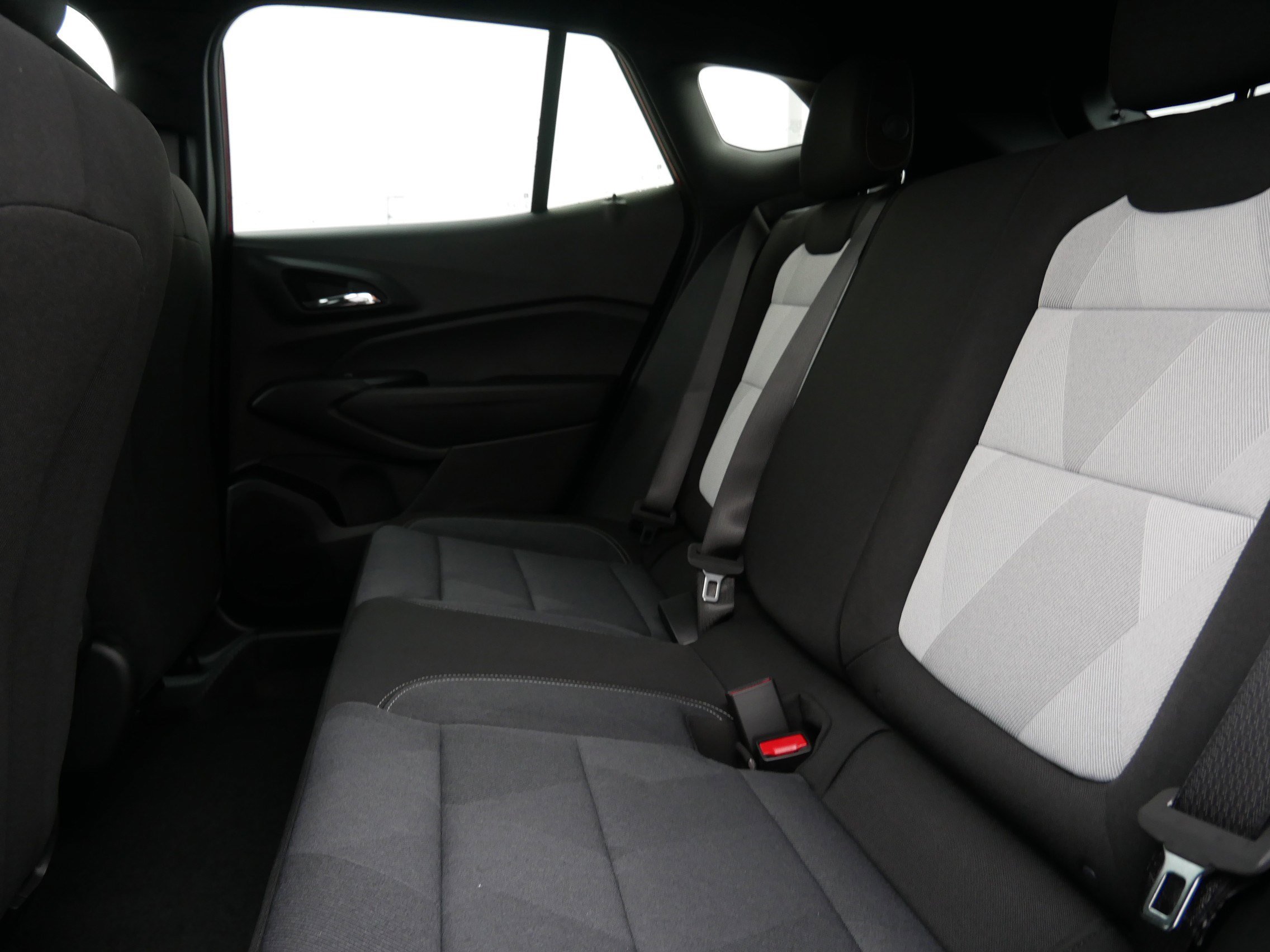 New 2026 Chevrolet Trax RS w/ Driver Confidence Package image 5