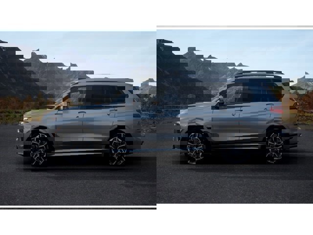 New 2026 BMW X7 xDrive40i AWD/4WD image 4