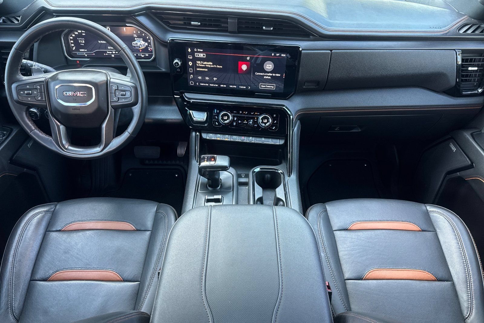 Used 2023 GMC Sierra 1500 AT4 w/ AT4 Premium Package AWD/4WD image 16