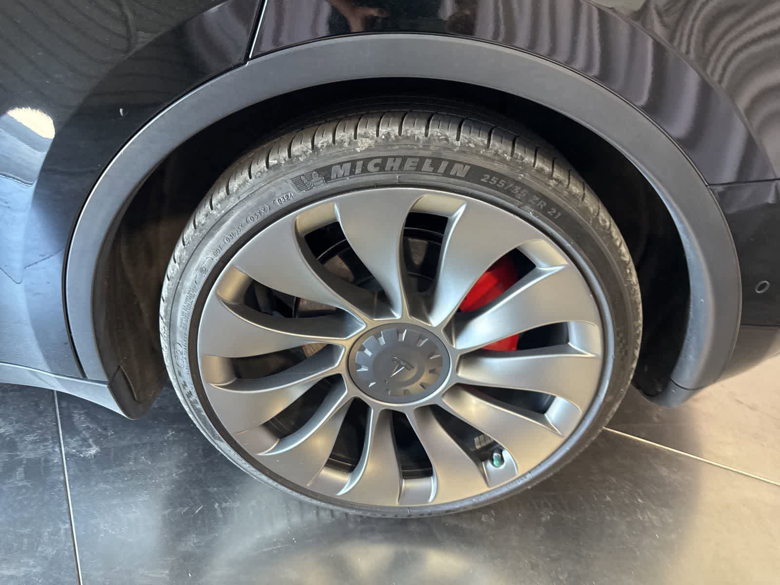 Used 2022 Tesla Model Y Performance AWD/4WD image 10