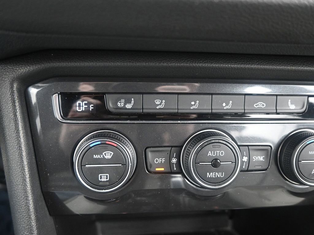 Used 2021 Volkswagen Tiguan SEL Premium R-Line image 29