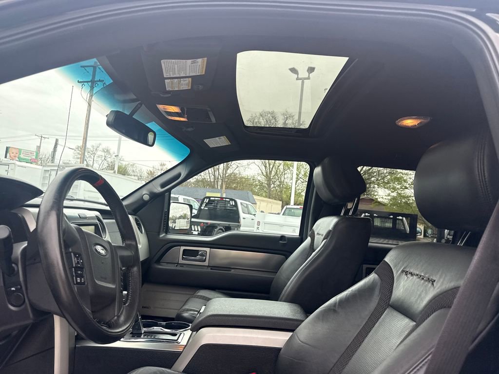 Used 2014 Ford F150 Raptor w/ Equipment Group 801A Luxury image 24
