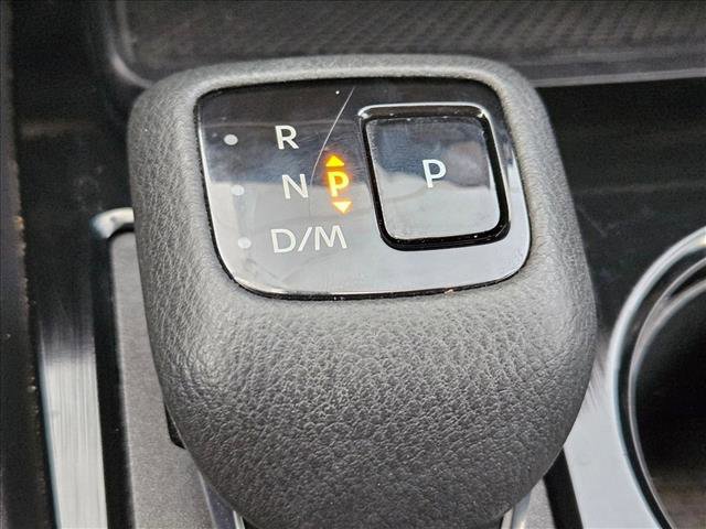 Used 2024 Nissan Rogue SV image 13