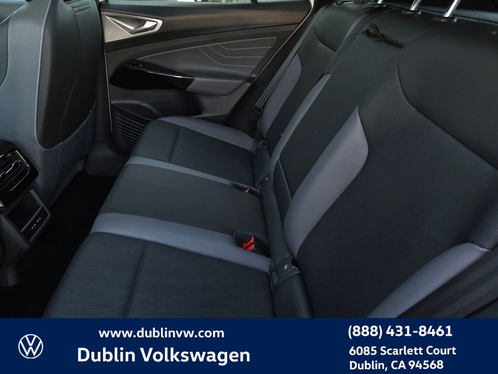Used 2023 Volkswagen ID.4 Pro S image 10