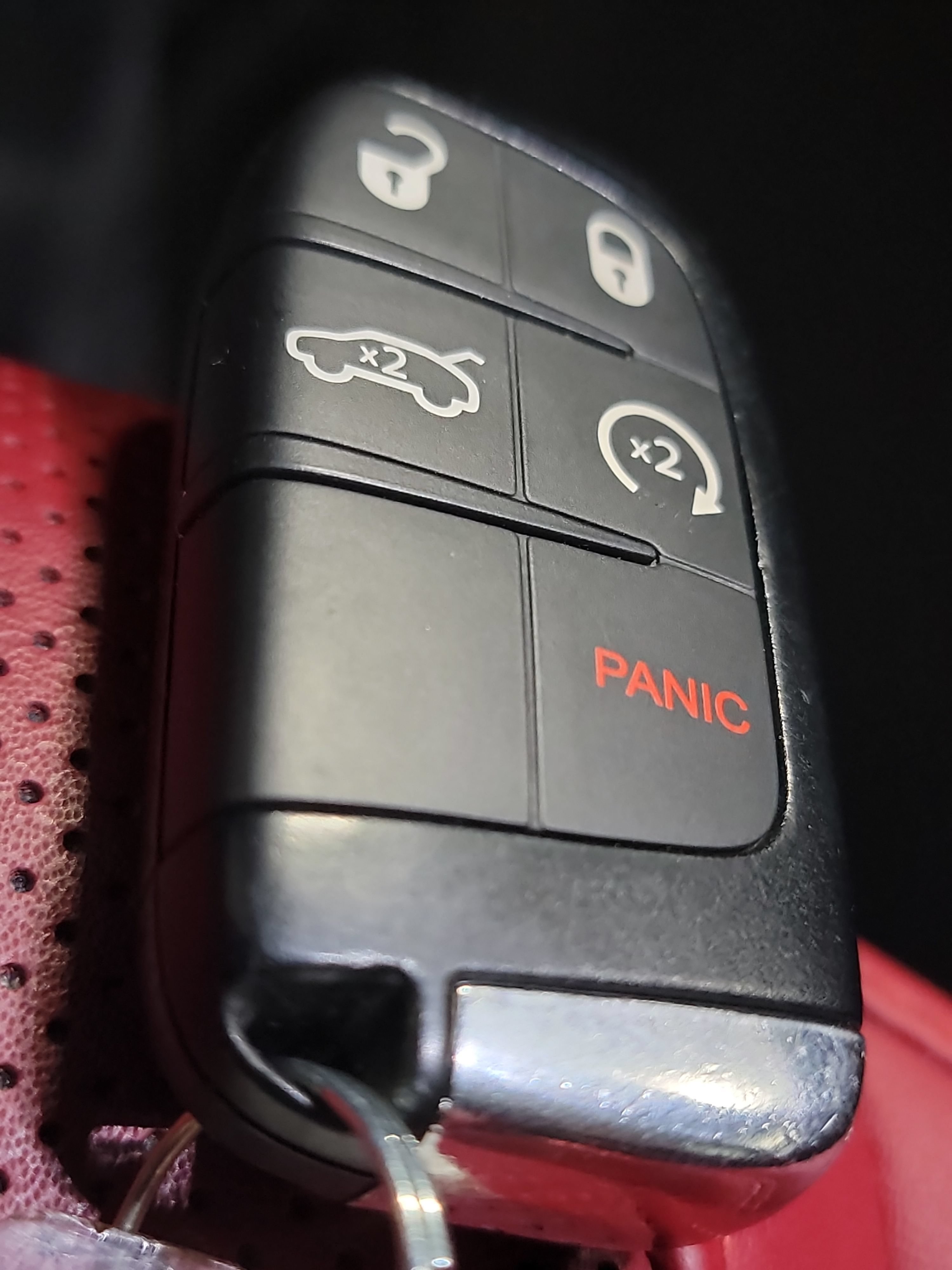 Used 2024 Dodge Hornet R/T Plus w/ R/T Blacktop Package AWD/4WD image 32